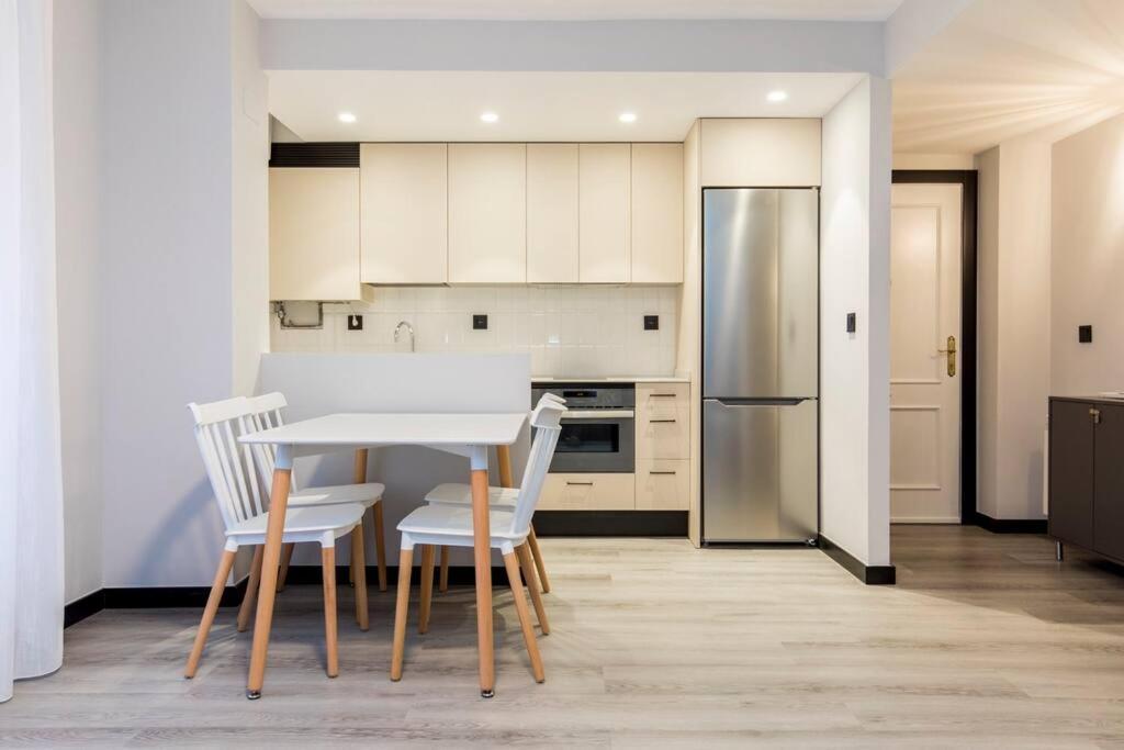 Castrillo 4 Apartamento Acogedor Zaragoza Eksteriør bilde